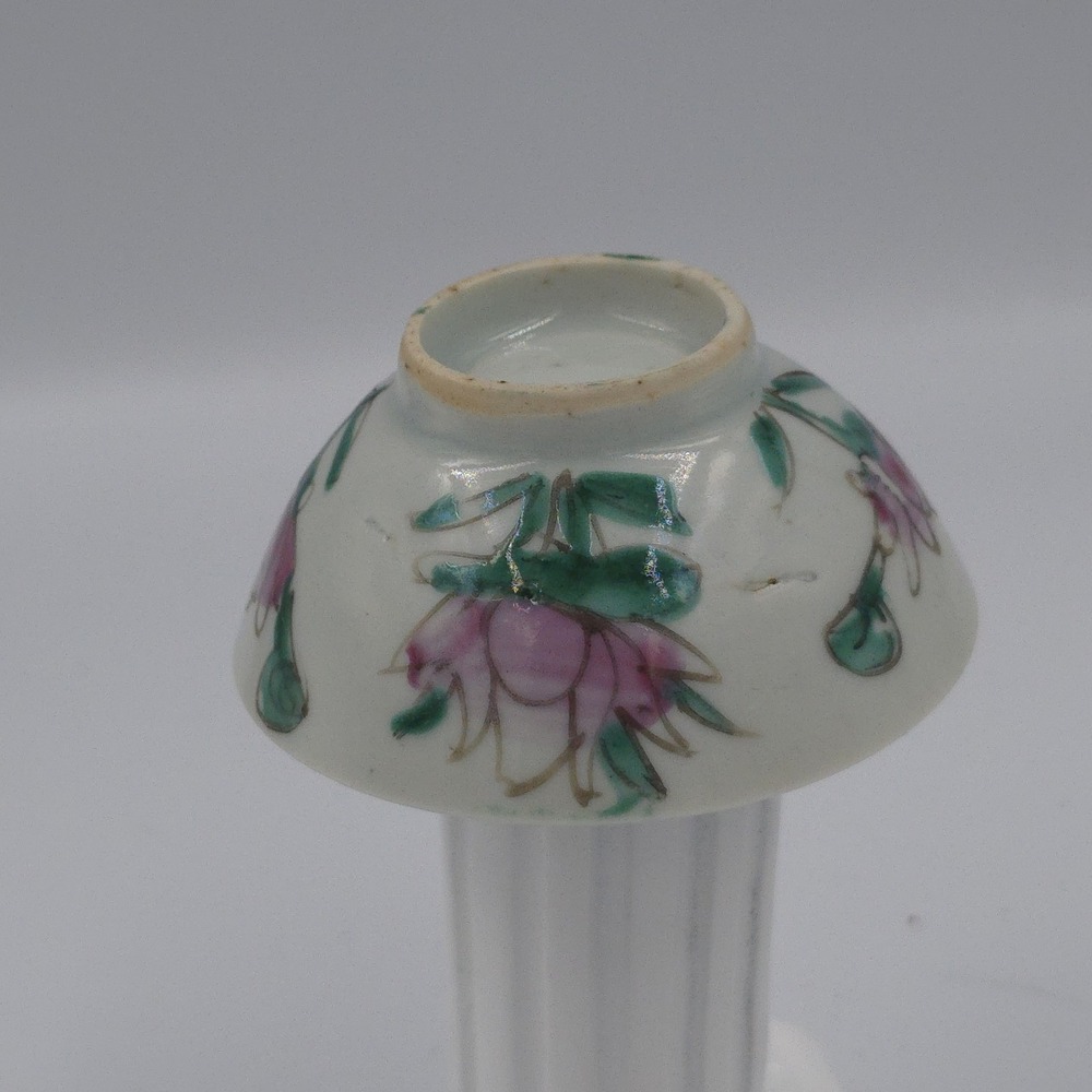 Antique Chinese Porcelain Teacup Famille Rose Late Quing Early 20th